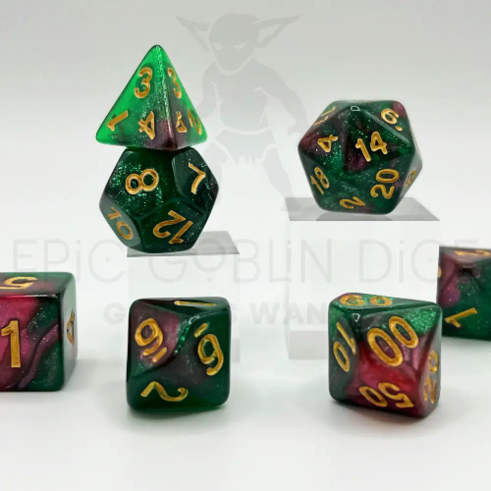 Cinnamon Green Apple 7Pc Dice Set Acrylic