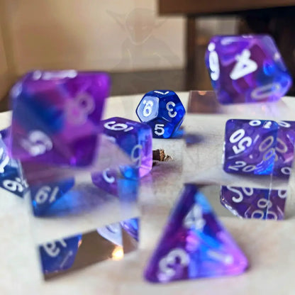 Toxic Beauty Blue 7Pc Dice Set Acrylic